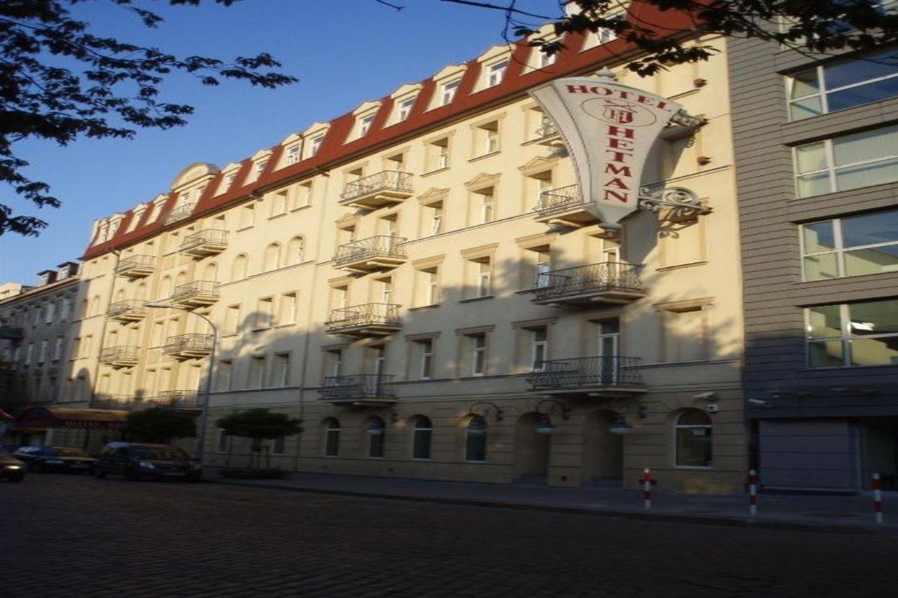 ホテル ヘトゥマン ワルシャワ エクステリア 写真