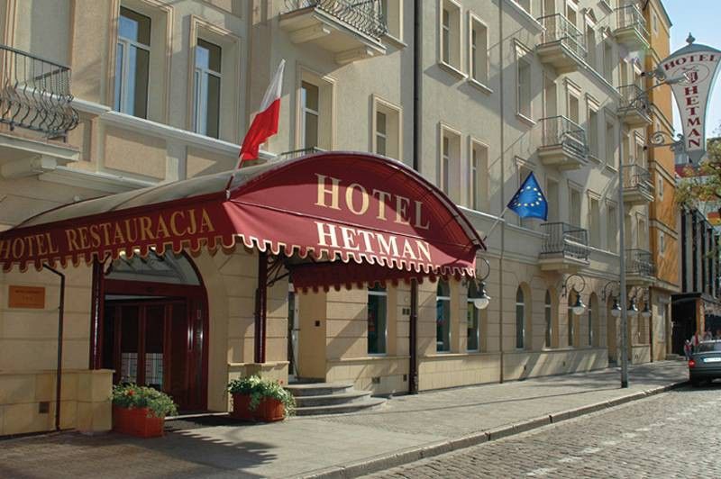 ホテル ヘトゥマン ワルシャワ エクステリア 写真